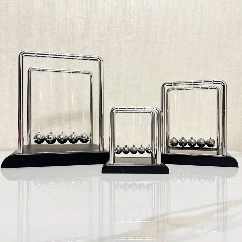Black Metal Newton's Cradle Ba – обзор и цена Office Of Tech